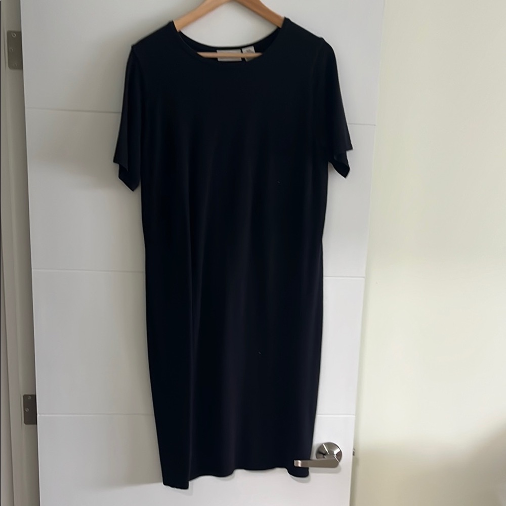 Gloria Vanderbilt Black Midi Sheath Dress Crew Neck